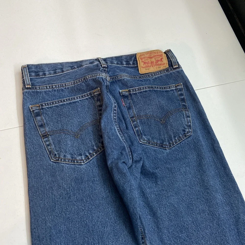 Levi's 505 Men's Straight Leg Jeans Size 32x29 Blue Denim Casual
